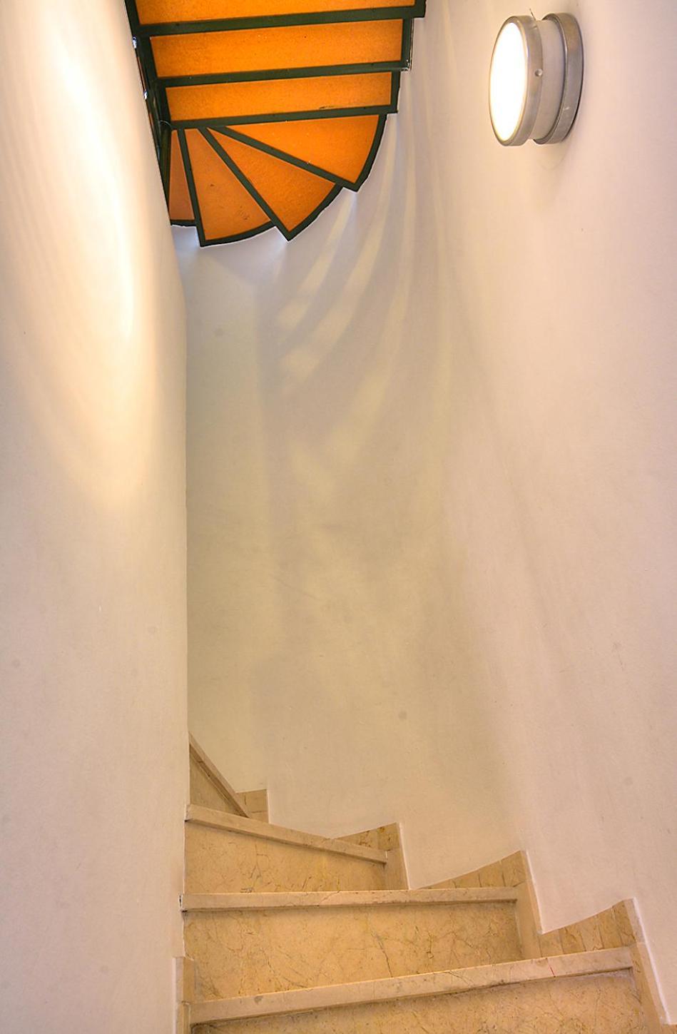 Apartamento Torre De La Plata Sevilla Eksteriør bilde