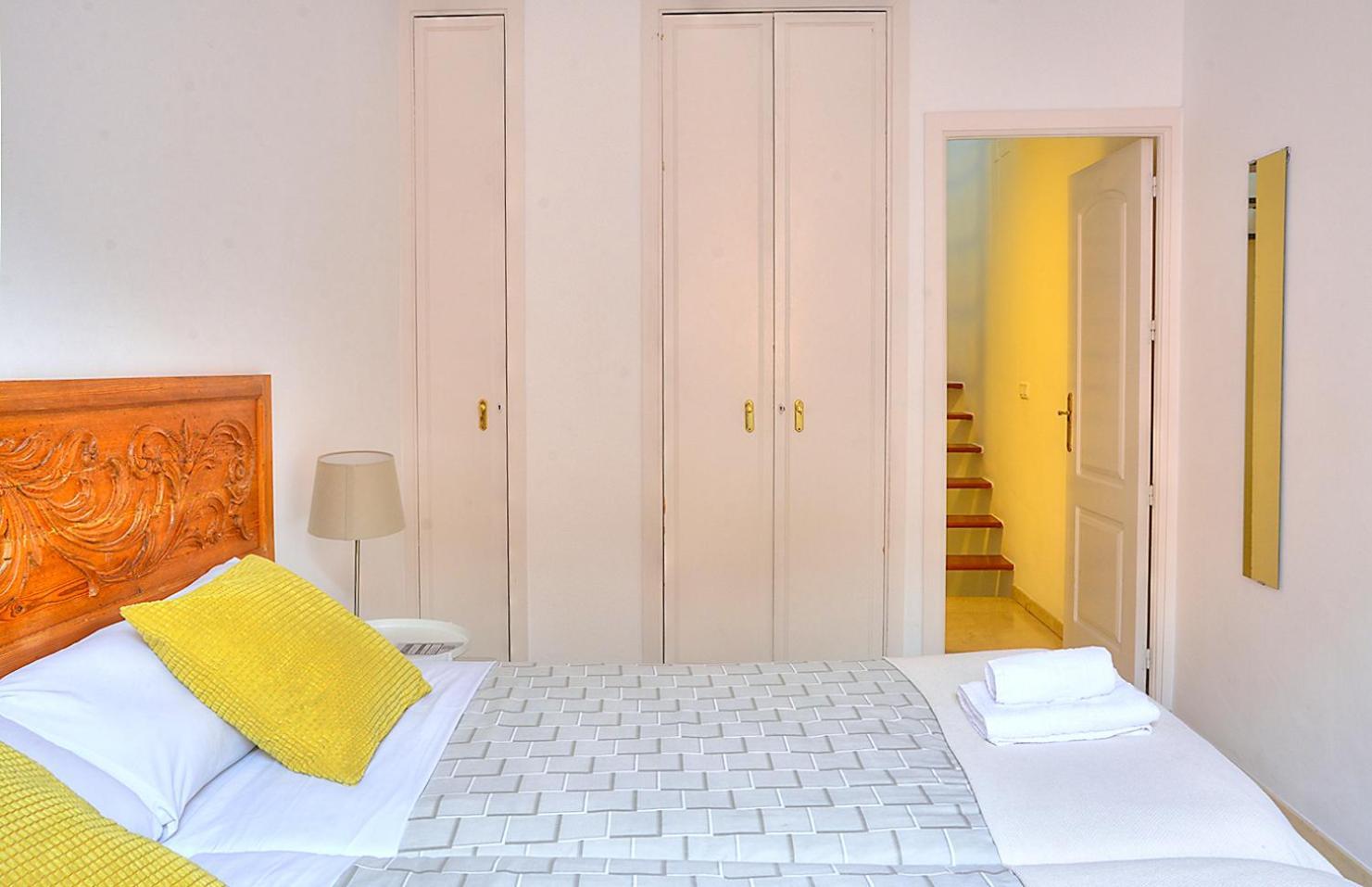 Apartamento Torre De La Plata Sevilla Eksteriør bilde